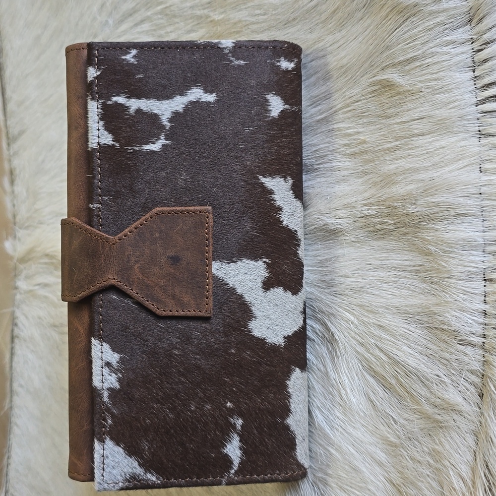 Cowhide Leather Wallet - Picture 8 of 13